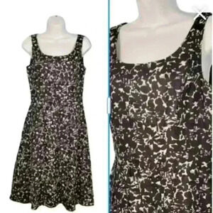 ANN TAYLOR Woman's BLACK/IVORY Dress SILK Side Zip LINED Lightweight size 6